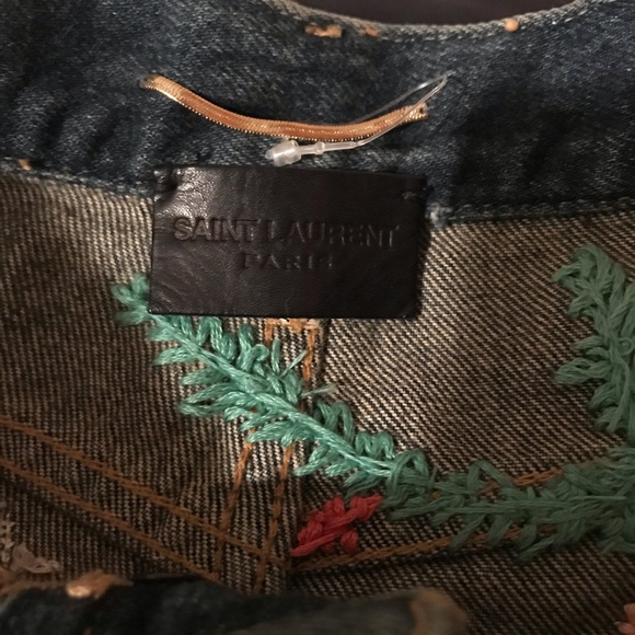 NEw Saint Laurent embroidered denim shorts - Picture 5 of 8